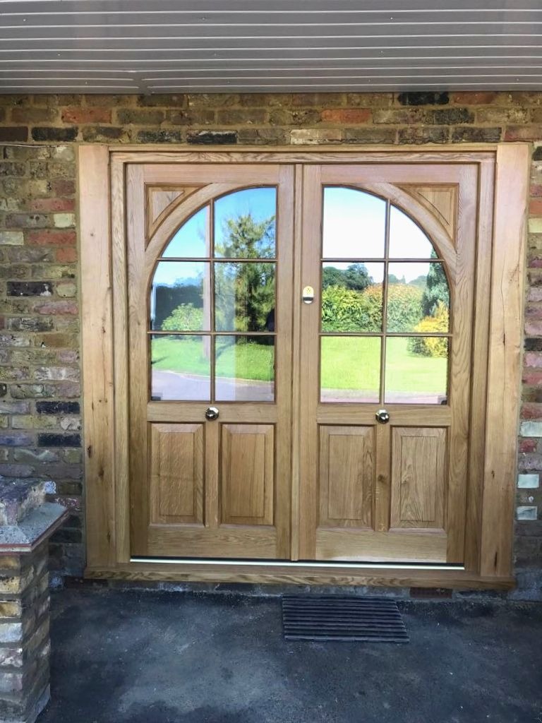 Solid Oak Front Doors With Curved Detail